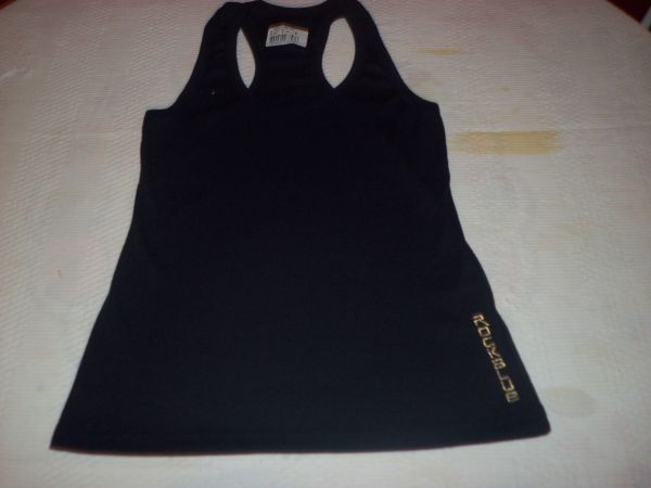 camisa feminina tamanho (p) cor preta
